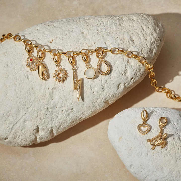 18k Gold Plated Charms For Bracelet Necklace Earring Jewelry Making Custom Logo DIY Fashion Jewelry Pendants & Charms Wholesale